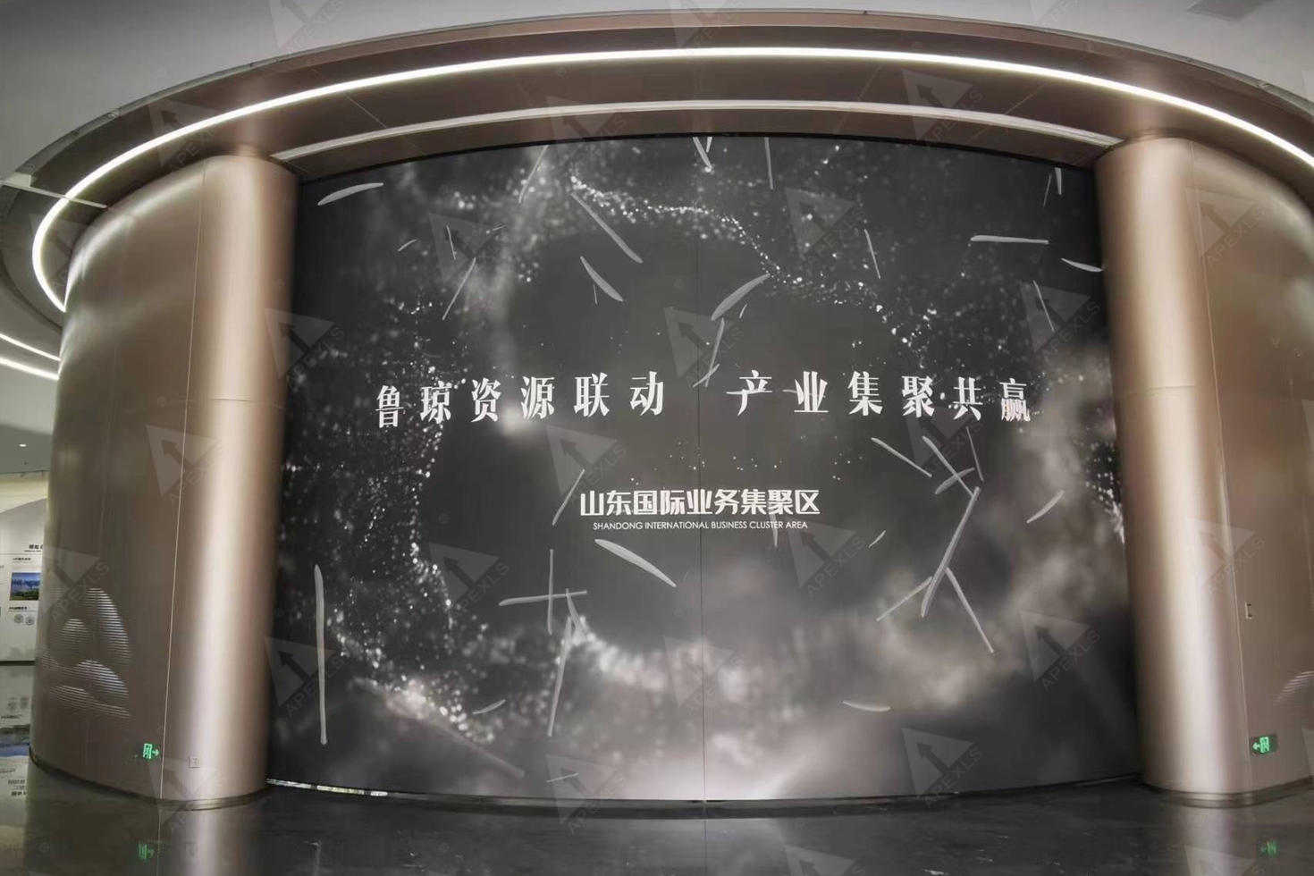 ?？诿览记?LED小间距